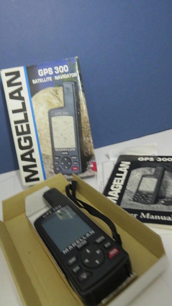 Magellan GPS 300 Satellite Navigator with Original Box Parts LCD Faded Display