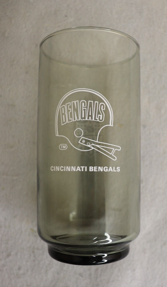 Vintage Cincinnati Bengals Burger Chef Collector Glass 1979 12 oz Smokey Grey