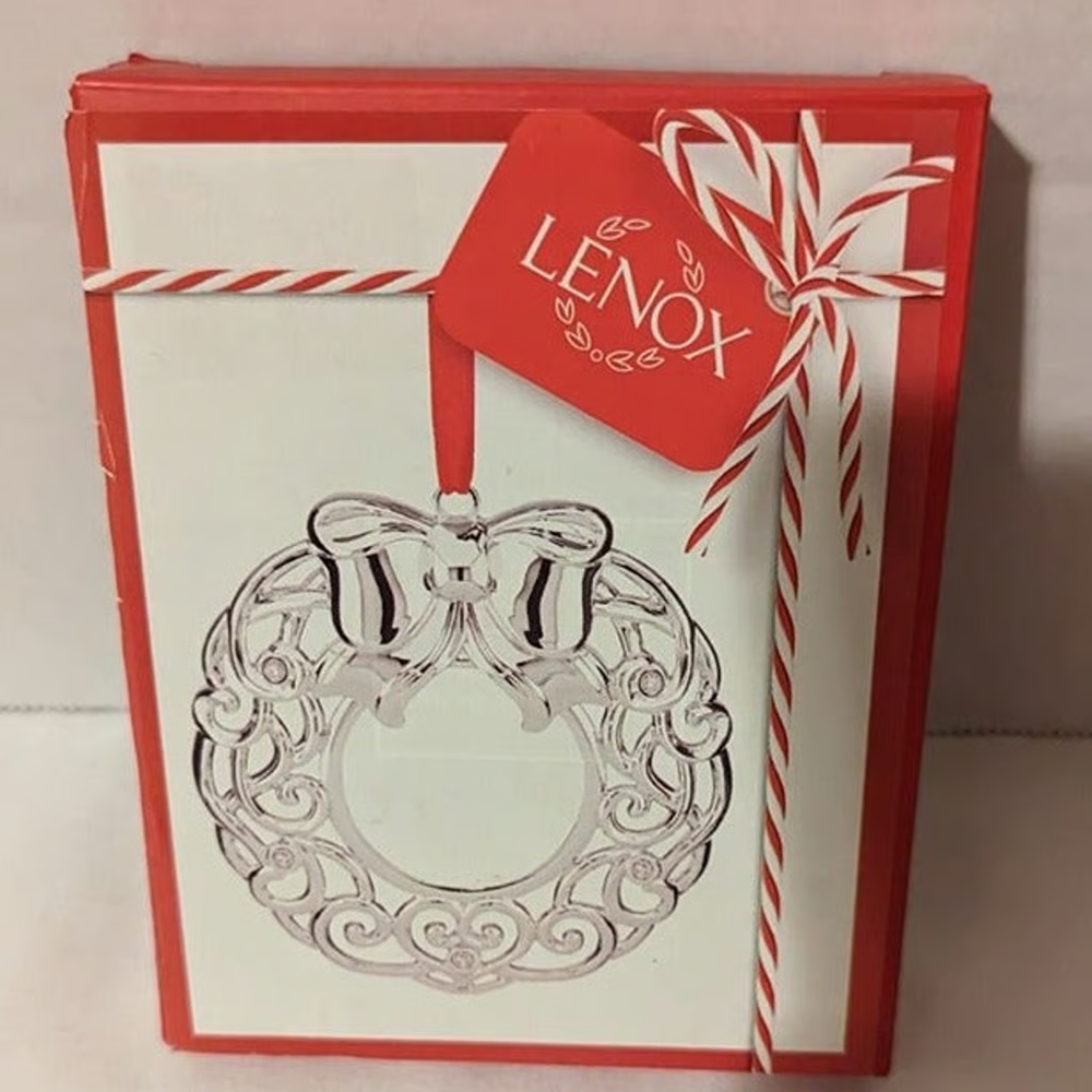 Lenox  Sparkle & Scroll Wreath Ornament w/ Clear Gems NIB