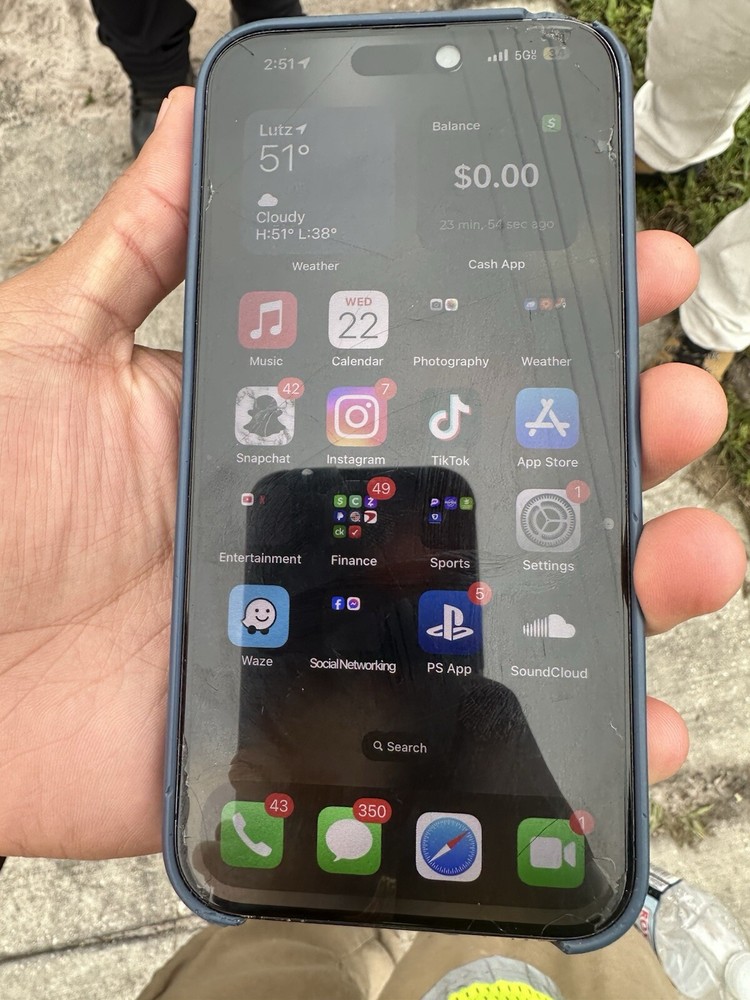 iPhone 15 Pro Max With TikTok And CapCut 256GB