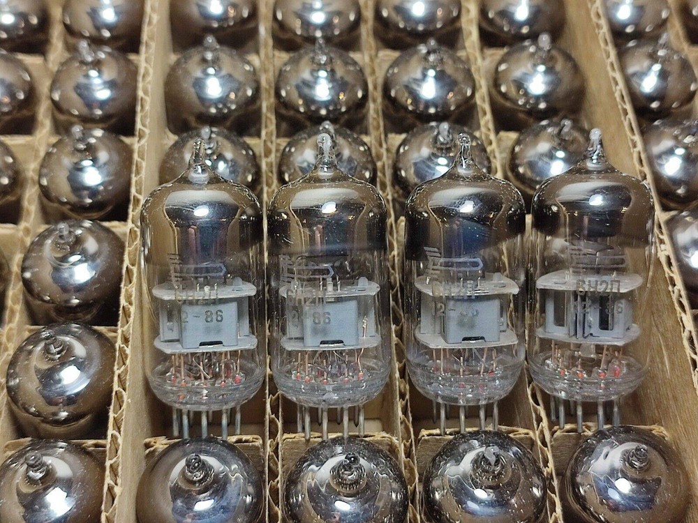 4 pcs. Vintage 80's 6N2P Tubes = ECC83/12AX7 Rocket VOSKHOD NOS Russian 1986 y