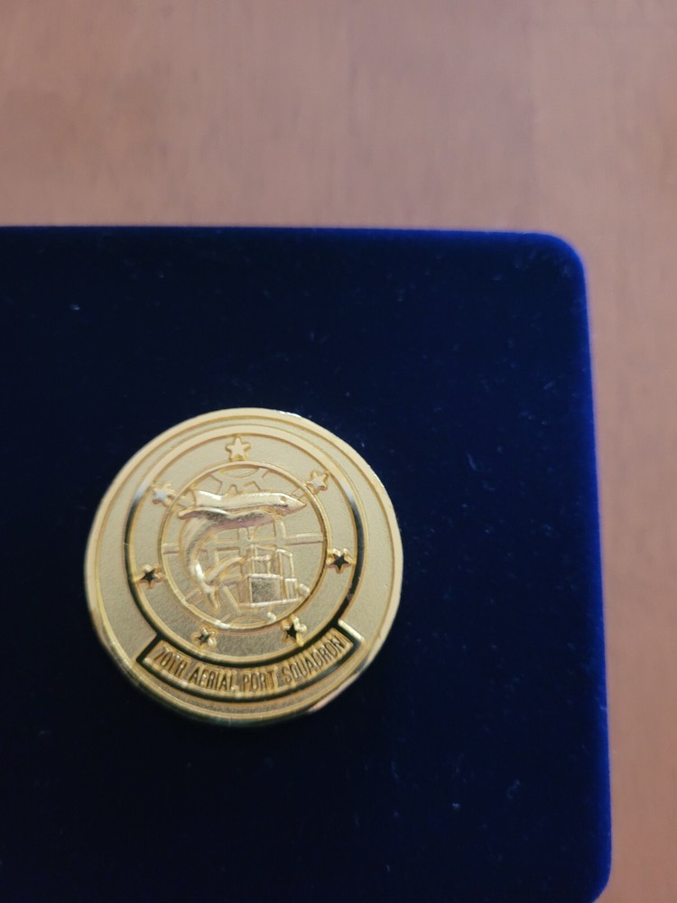 US Airforce 70th Aerial Port Squadron Collectible Coin, 1 5/8