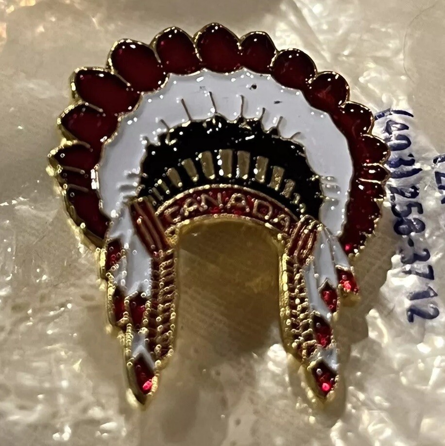Indian Headdress ''Canada'' Accessories West Ltd, Calgary, Alberta Pin Lapel Pin