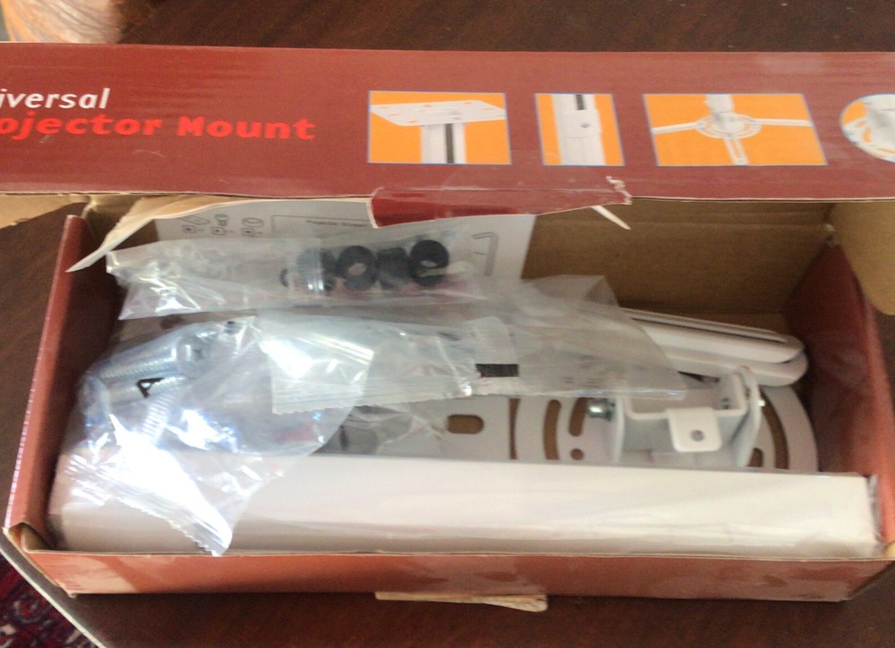 Universal Adjustable LCD DLP Projector Ceiling Mount Bracket Tilting Swivel NIB