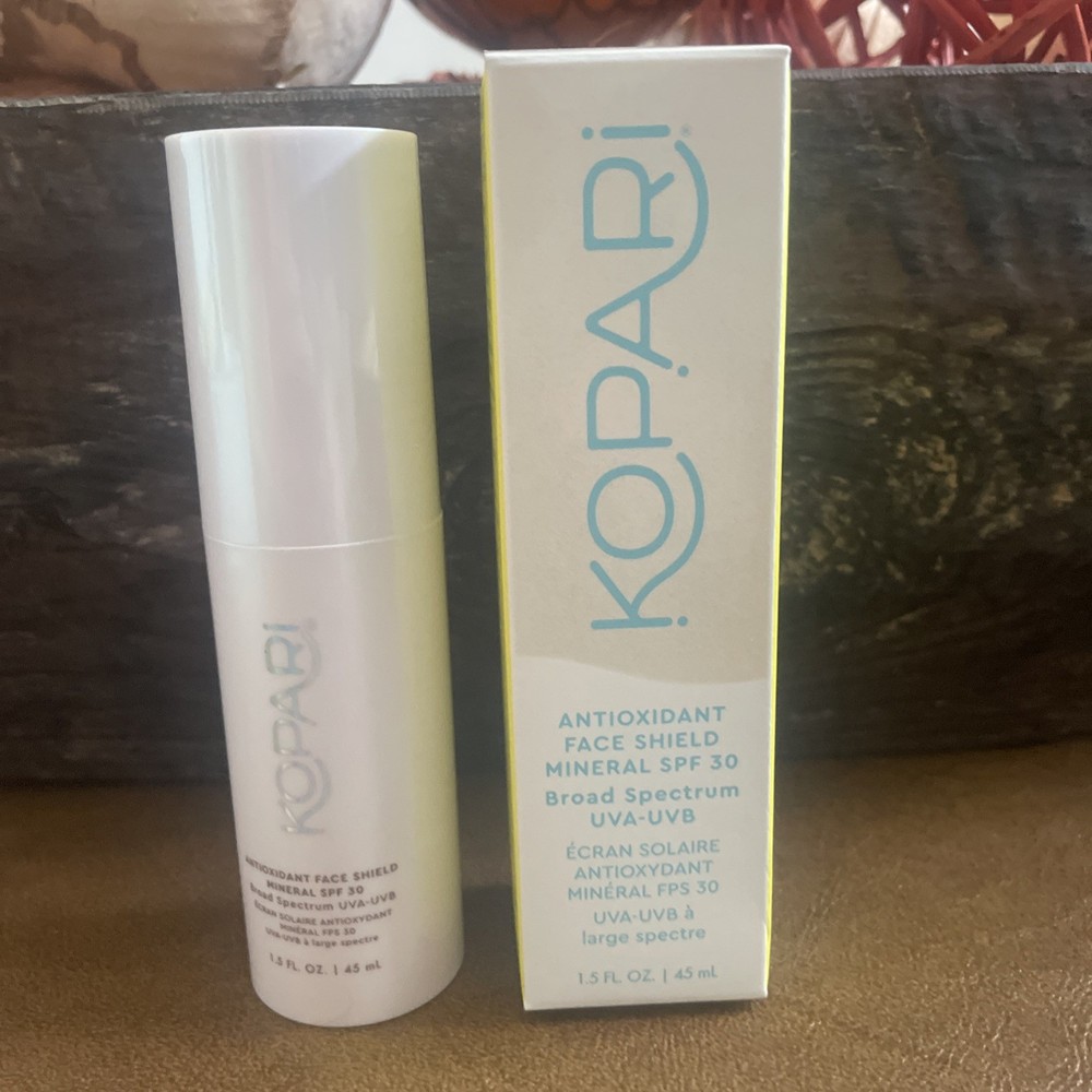 KOPARI Mineral SPF 30 Antioxidant Face Sunscreen 1.5 oz New