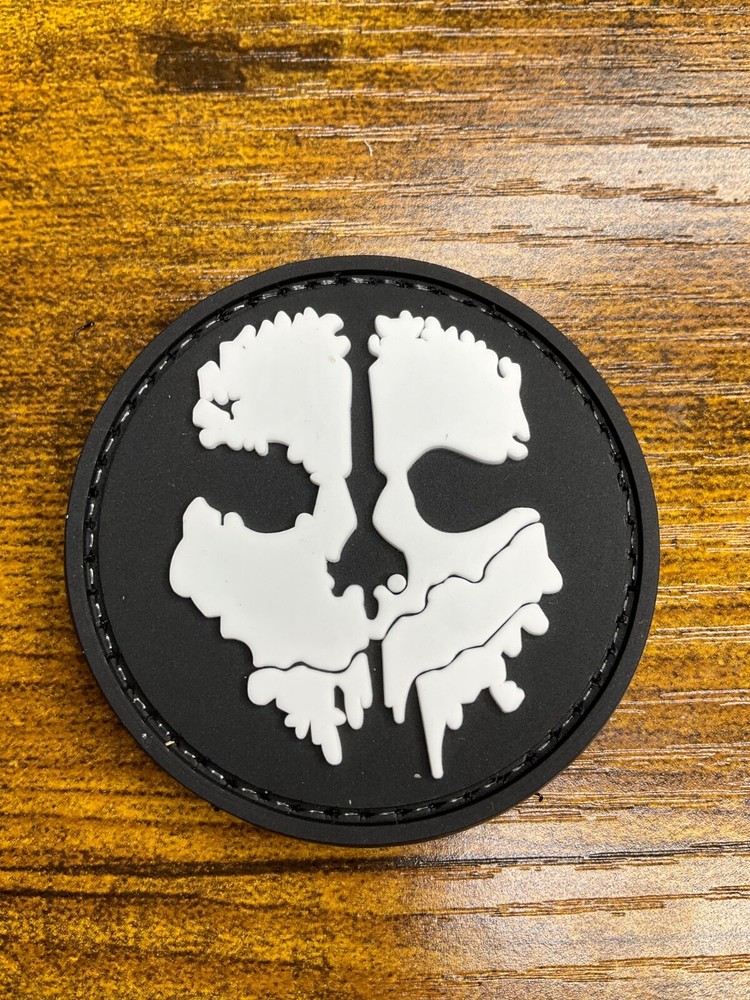 Glow White Skull PVC Hook Loop Patch for Call of Duty Ghost Gear