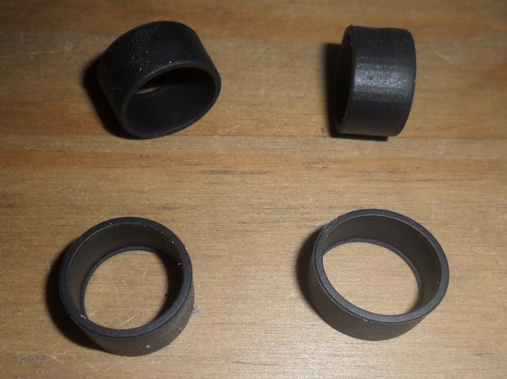 Scalextric grippy low profile DTM touring car tires for Calibra Mercedes K