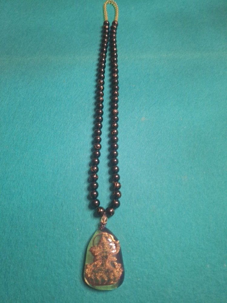 Elegant Black Wire Agate and Citrine Beaded Necklace Design