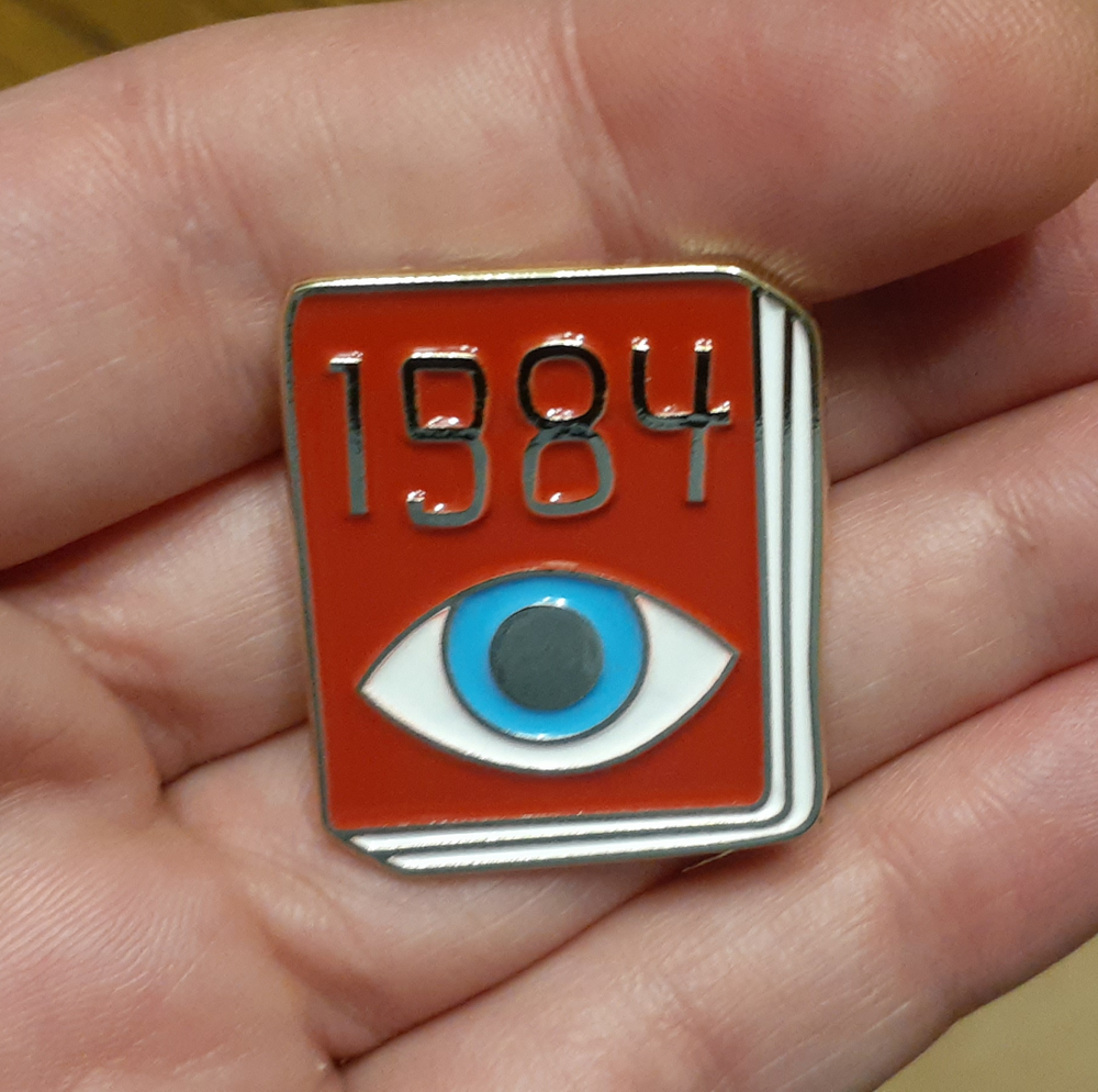 1984 BOOK LAPEL PIN metal enamel George Orwell All-Seeing Eye Novel Big Brother
