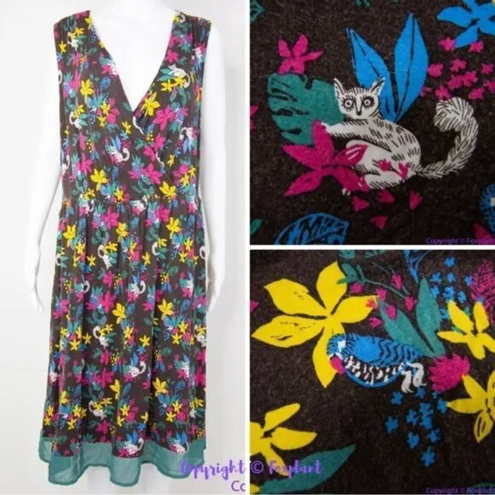 Modcloth Jungle Print Knit Dress with White Cat Blue Bird Ring-Tailed Lemur in XL