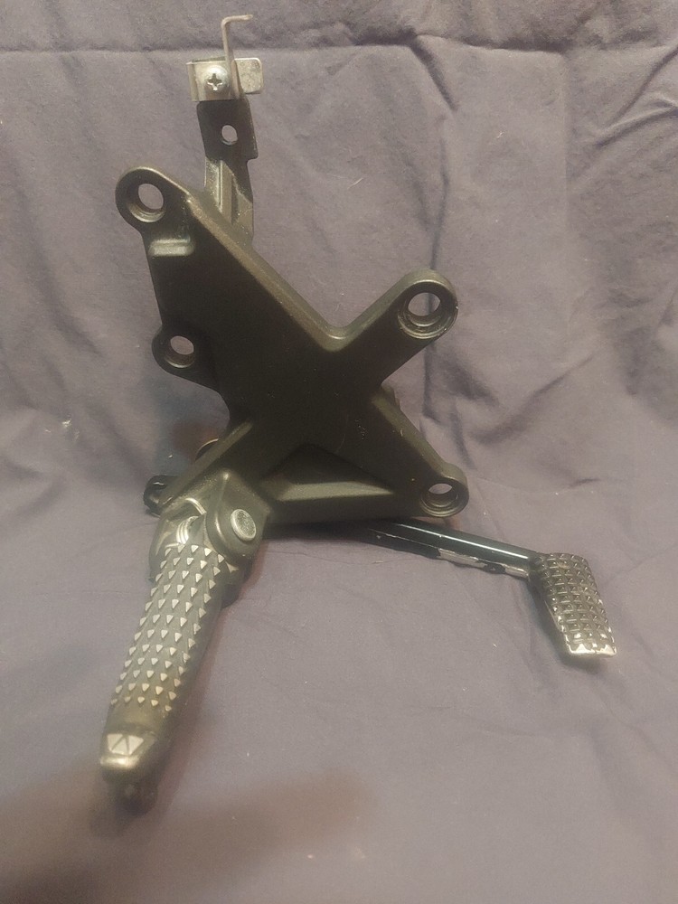 2011-2015 Kawasaki Ninja ZX10R Right Rear Footpeg Brake Lever Rest