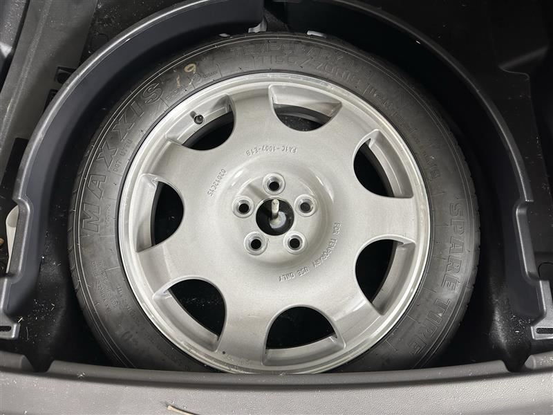 Rueda de repuesto compacta de aluminio 18x4 compatible con 19-23 NAUTILUS 2409139