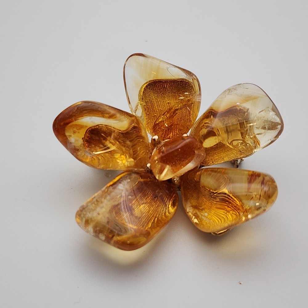 Vintage Swoboda Citrine Gold-Plated Flower Brooch Pin 1.5 Inches