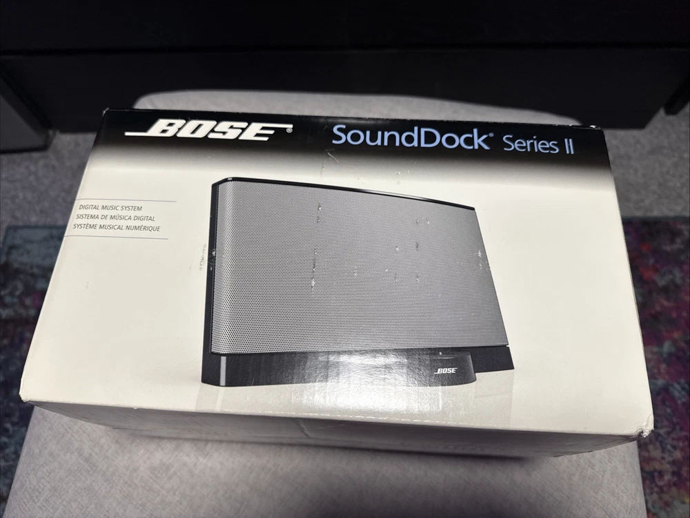 Bose SoundDock Series II 2 Digital Music System Speaker with High-Quality Sound