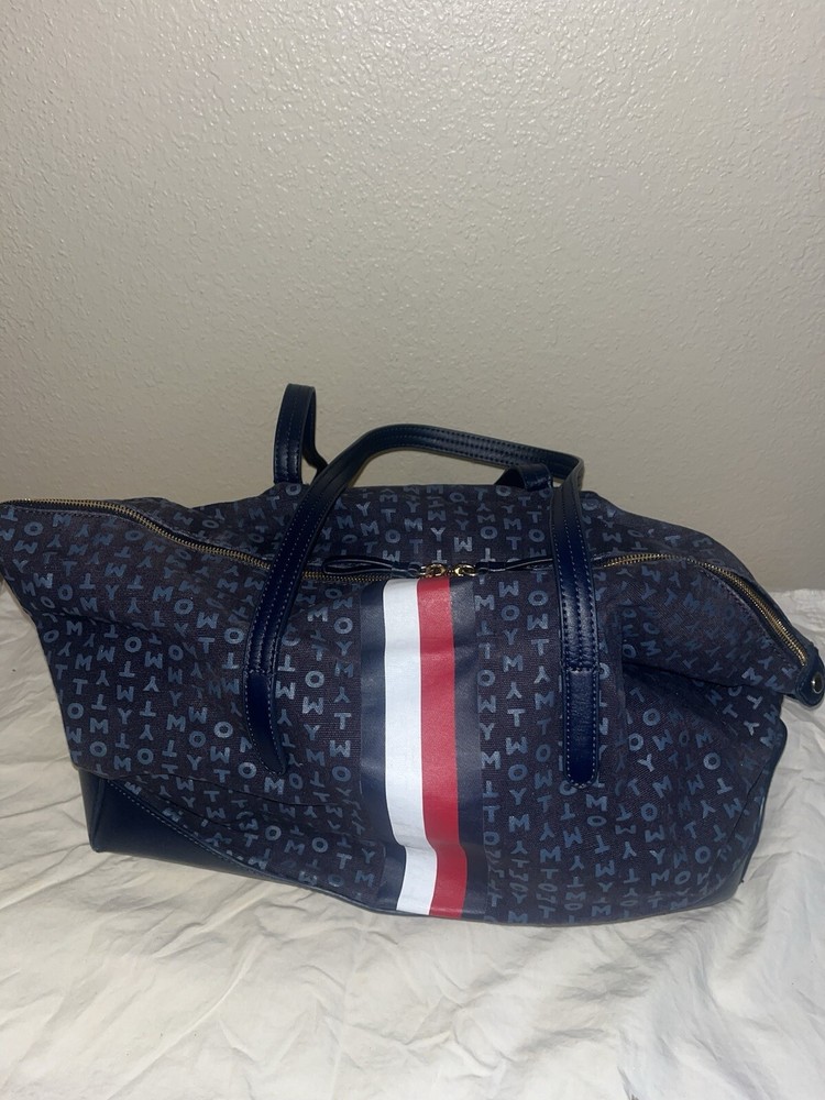 Tommy Hilfiger Navy Blue Weekender Duffle Bag Navy Blue With Red & White Stripe