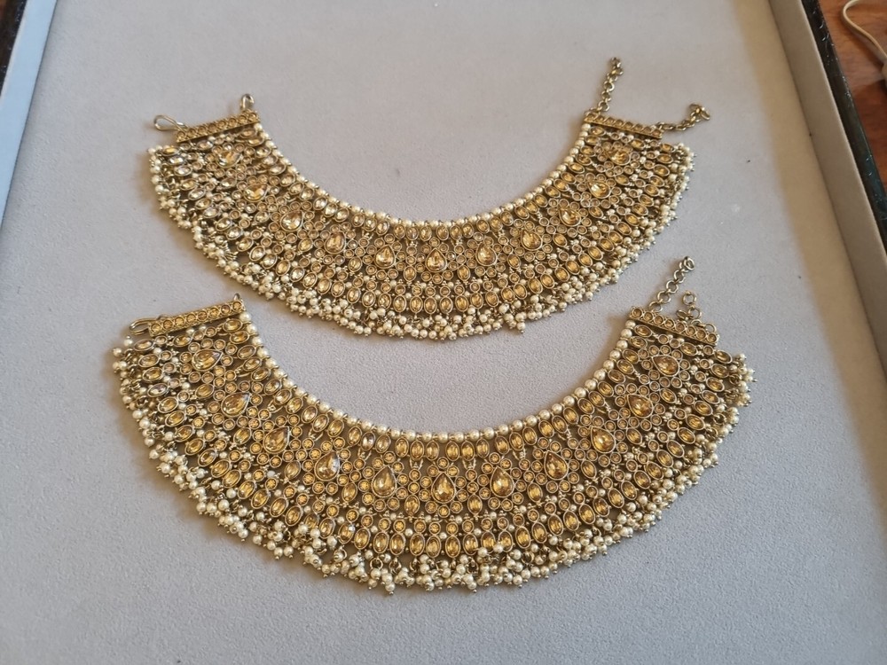 c099 Indian Anklets Pakistani Bridal Heavy Ankets payals with pearls Champagne-image