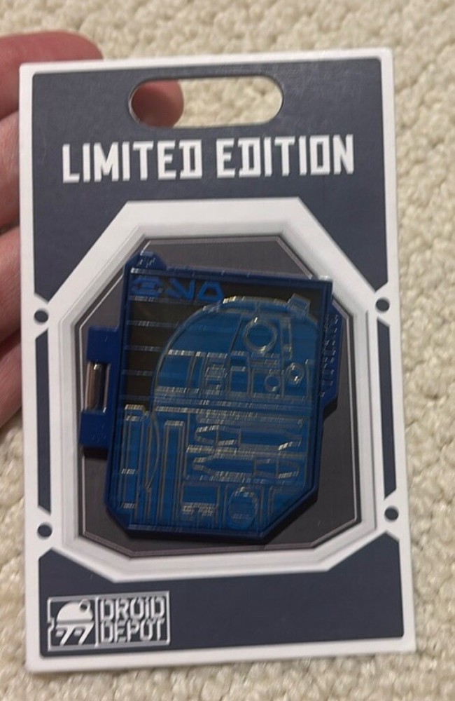 Disney Droid Depot Galaxys Edge Hinged R2-D2 Star Wars Pin LE Brand New