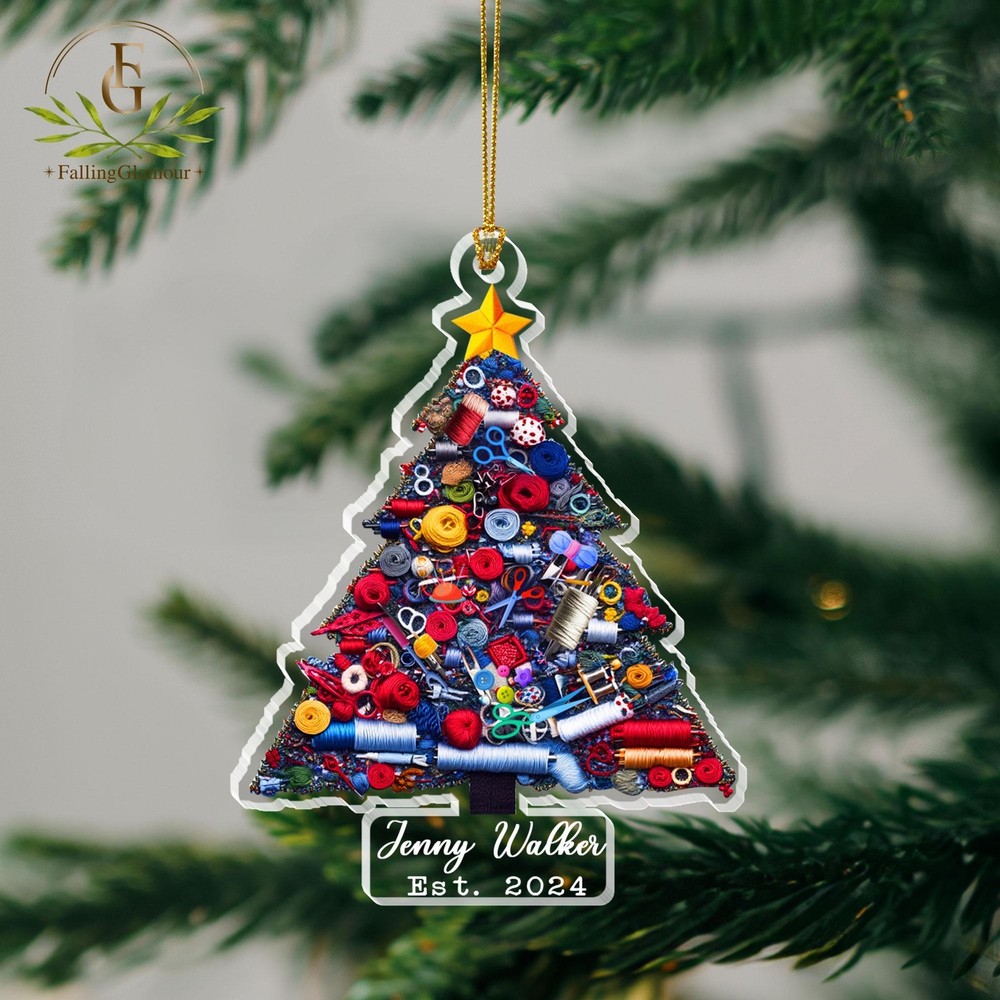 Personalized Knitting Ornament  Knitter Gift  Knitting Christmas Tree Hanging