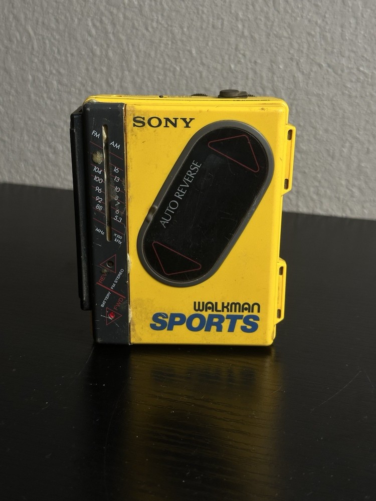 Sony WM-F75 Yellow Sports WALKMAN FM AM Stereo Cassette Player