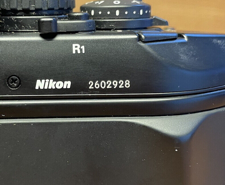 *Final Late 260xxxx : Mint w/ Pro Strap* Nikon F4 Film Camera Body From Japan