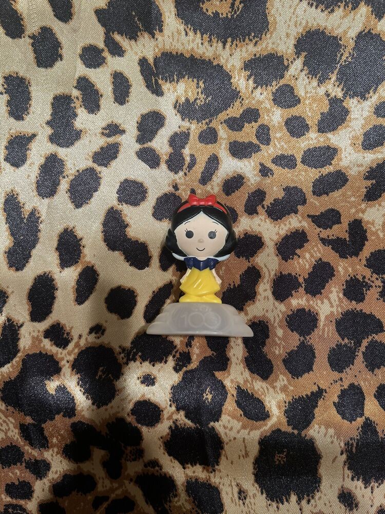 2023 Disney 100 McDonald’s Happy Meal Toy- Snow White