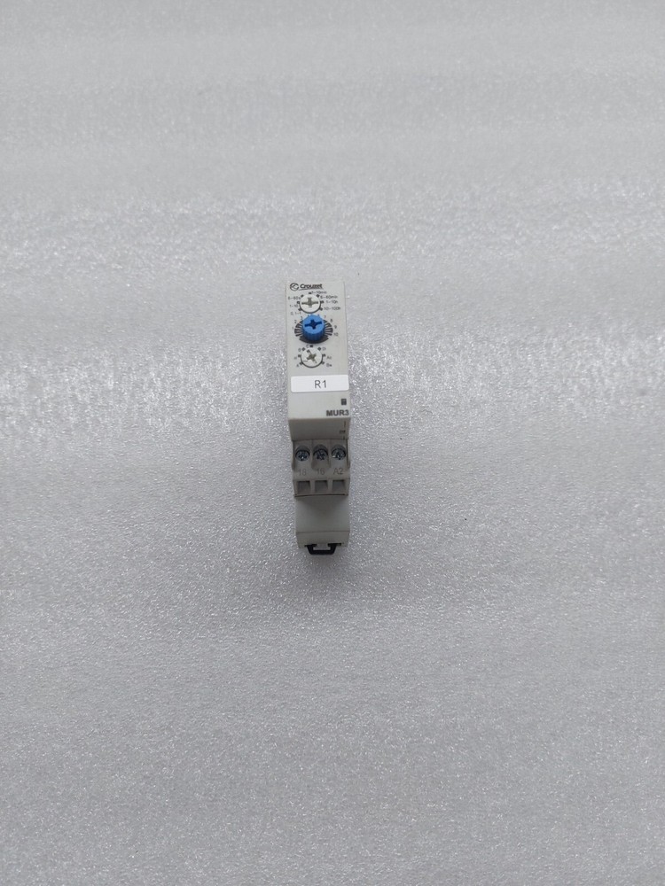 CROUZET MUR3 CHRONOS 2 RELAY TIMER 88827103 12-240V AC/DC